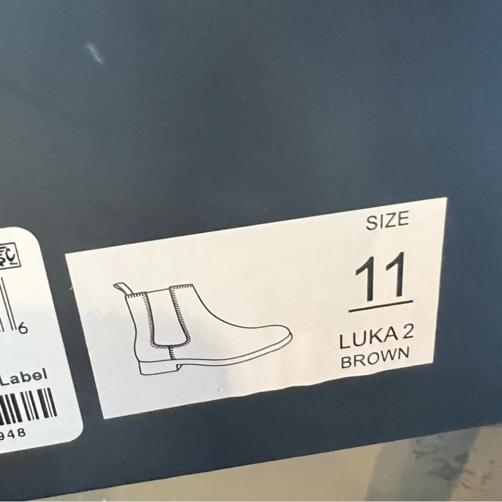 Aflani Chelsea Boots